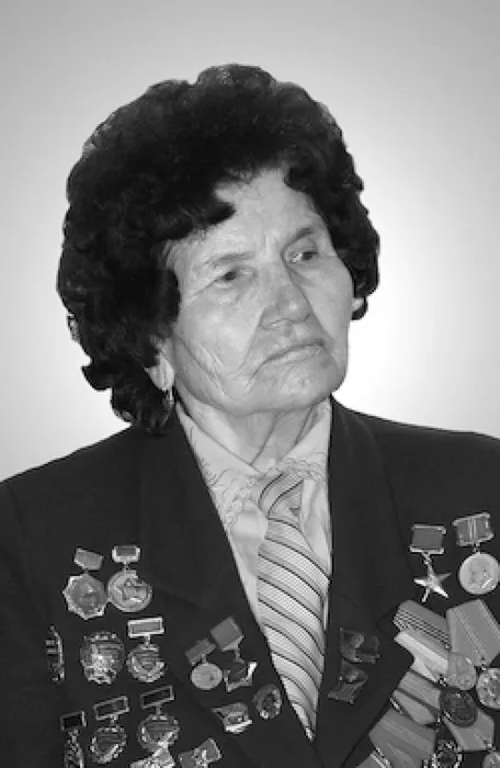 Никитина